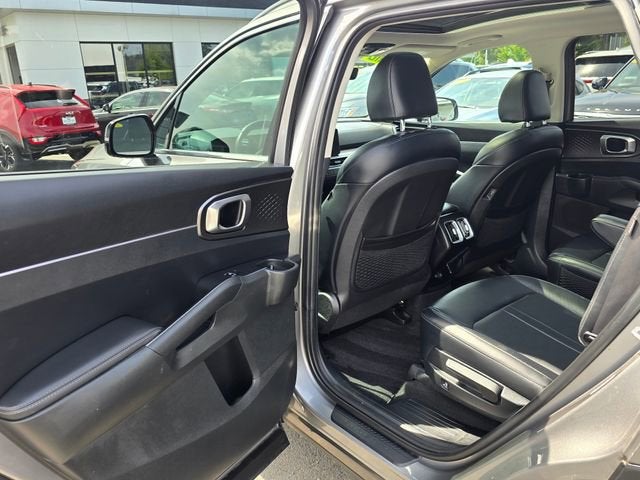 2025 Kia Sorento Hybrid EX