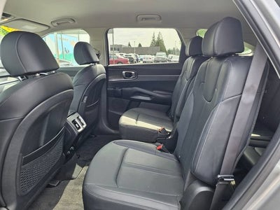 2023 Kia Sorento Hybrid EX