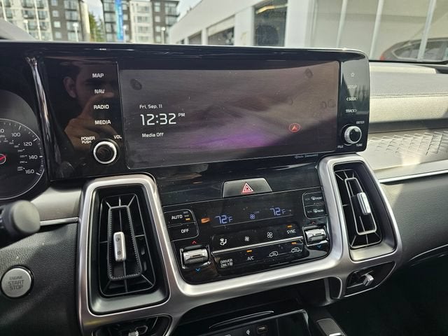 2023 Kia Sorento Hybrid EX