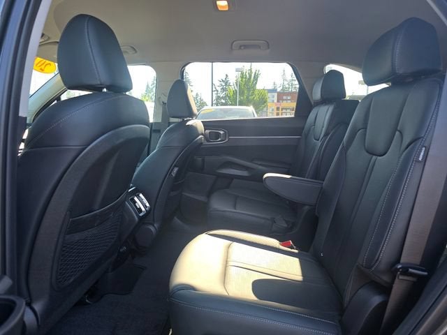 2025 Kia Sorento Plug-In Hybrid EX